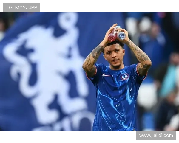 恩佐 2025 赛季 6 球 6 助领跑切尔西 中场核心助力蓝军冲击世俱杯(2)